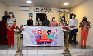 Momento Especial em Homenagem ao Dia Internacional da Mulher é Realizado na Câmara Municipal de Arneiroz.